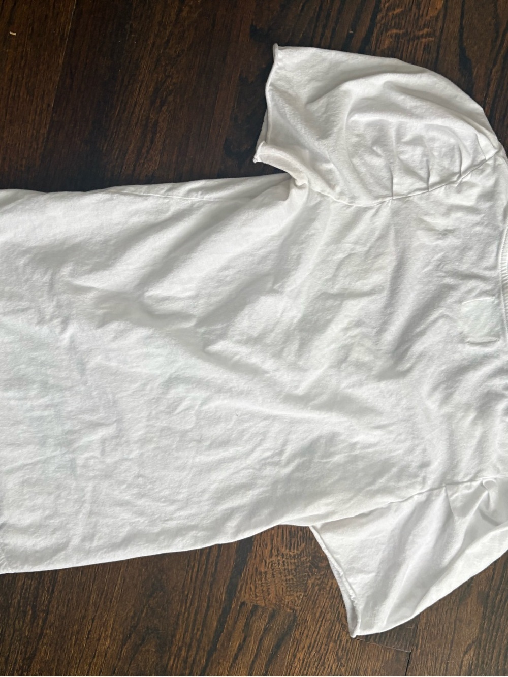 sundays White V-Neck Puff Short Sleeve Tee - Picture 6 of 6